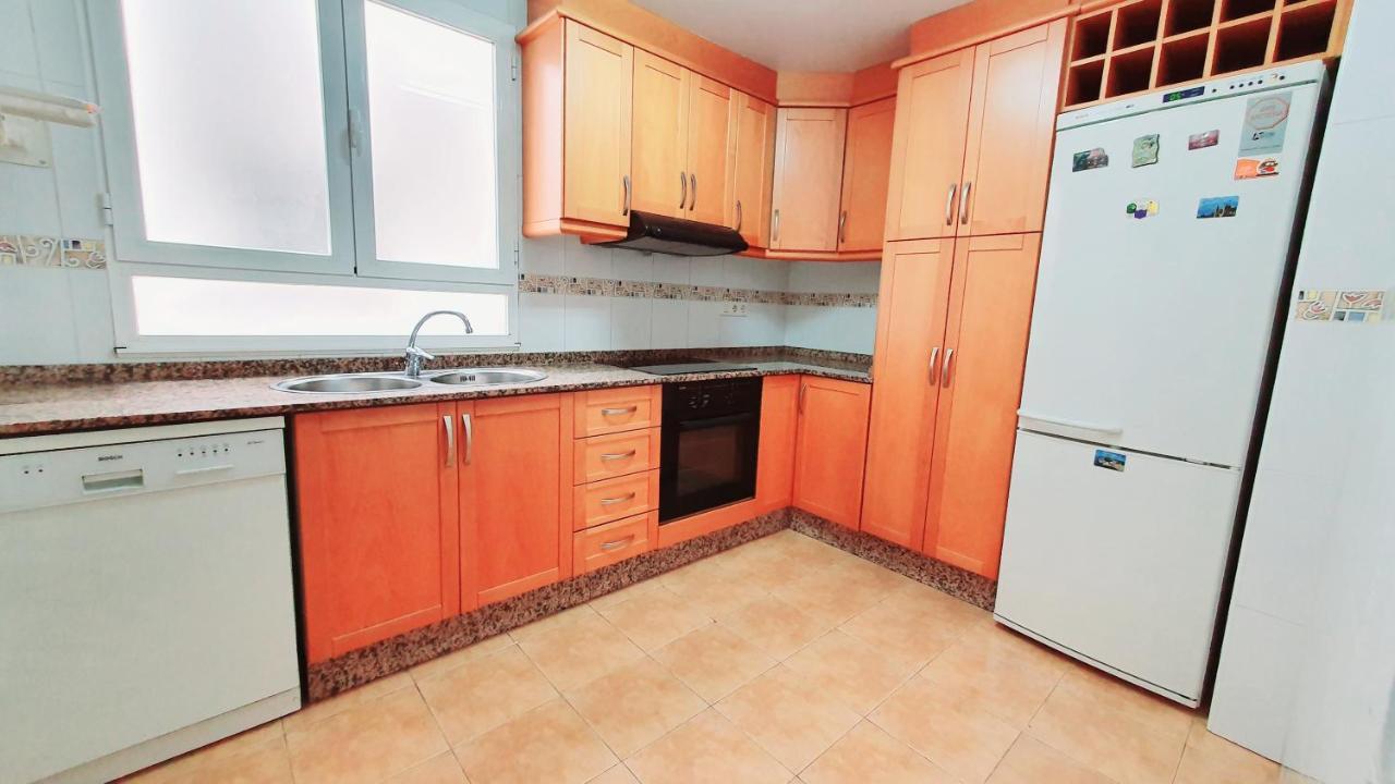 Apartamento Alameda Garden Yecla Exterior photo