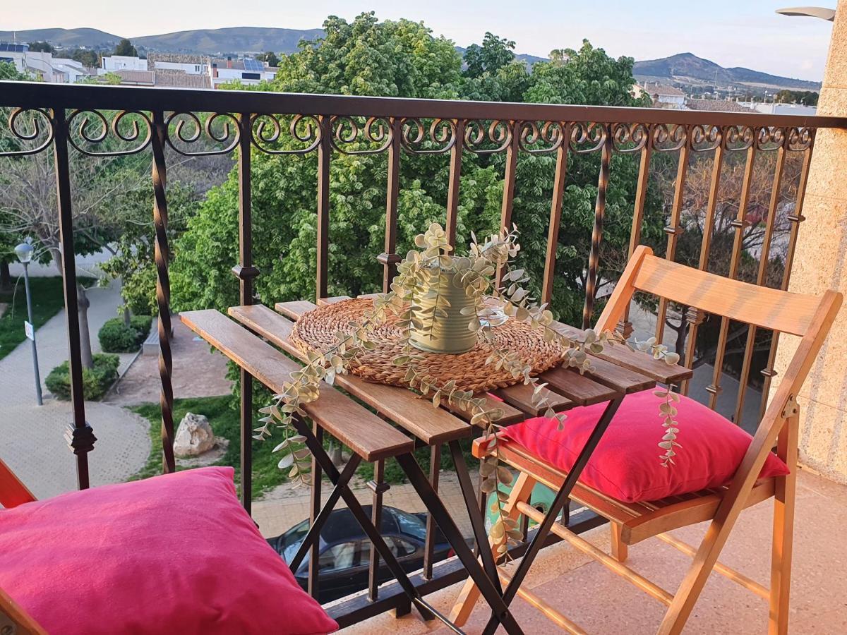 Apartamento Alameda Garden Yecla Exterior photo
