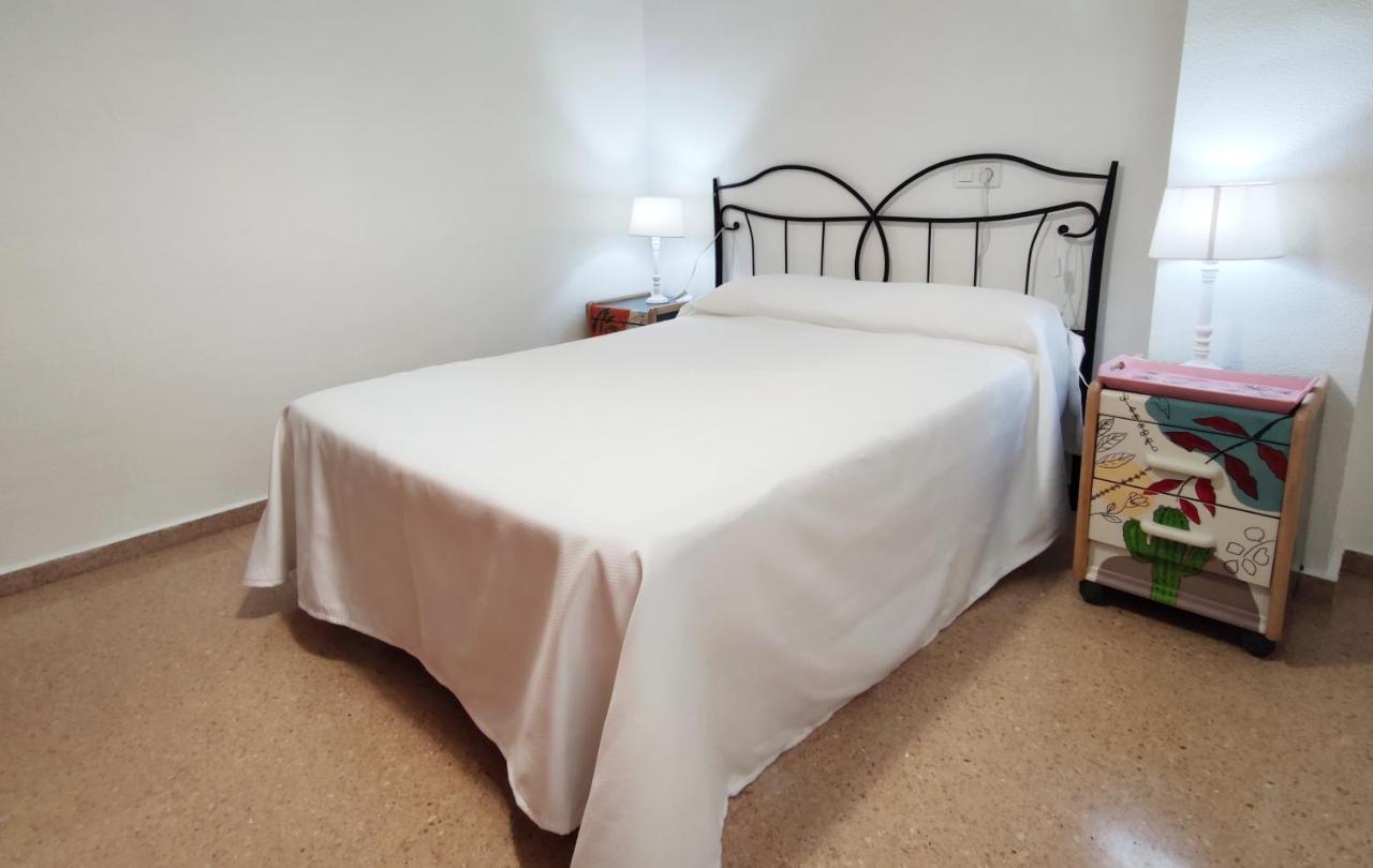 Apartamento Alameda Garden Yecla Exterior photo
